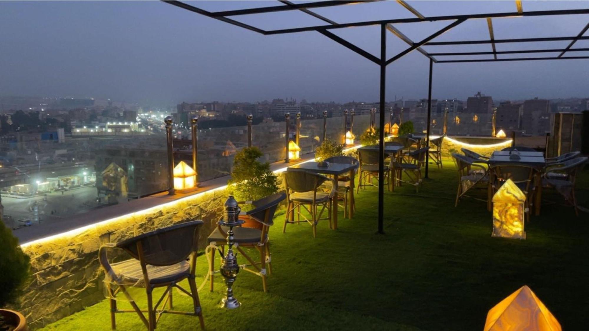 Pyramids Tower View Inn Nazlat as Sammān Eksteriør bilde
